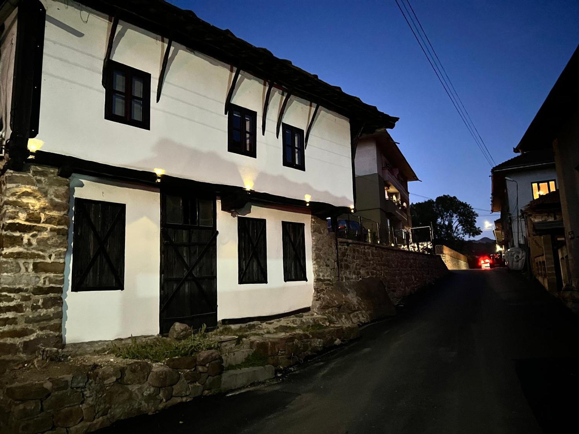 Туйковата Къща Tuikov'S House Teteven Dış mekan fotoğraf